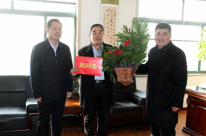張立山、陳學(xué)敏到興福鎮(zhèn)走訪慰問